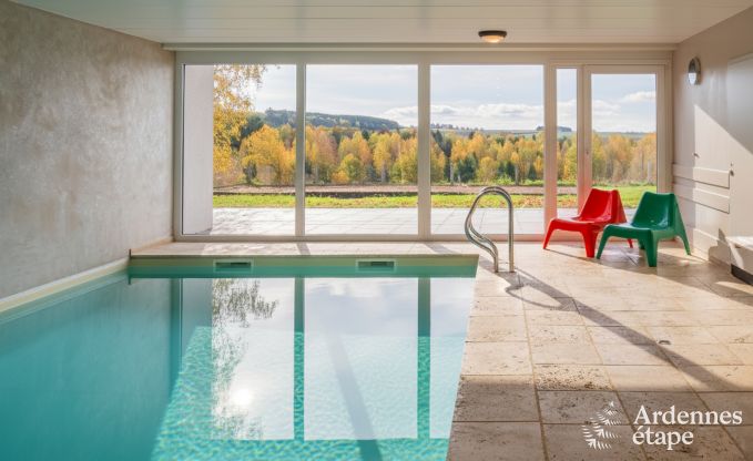 villa de luxe à Houffalize : hébergement pour 18 personnes avec piscine, sauna et jardin privé en Ardenne