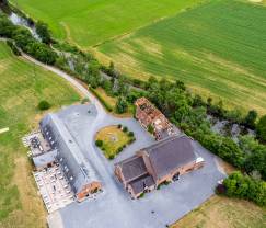 Maison de vacances à Houyet pour 30 personnes en Ardenne