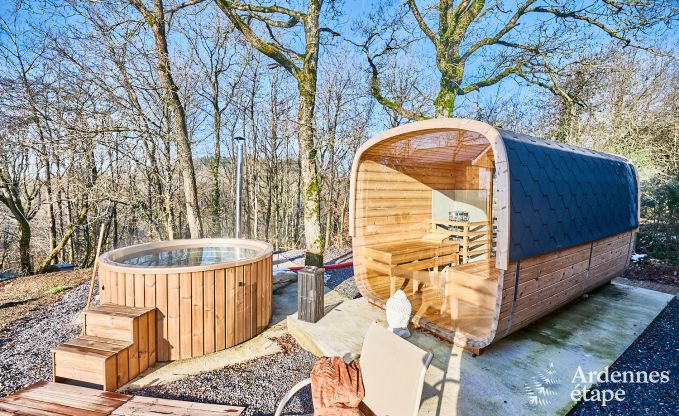 Maison de vacances cosy  Houyet : calme absolu pour 4 personnes avec vue sur l'Ardenne