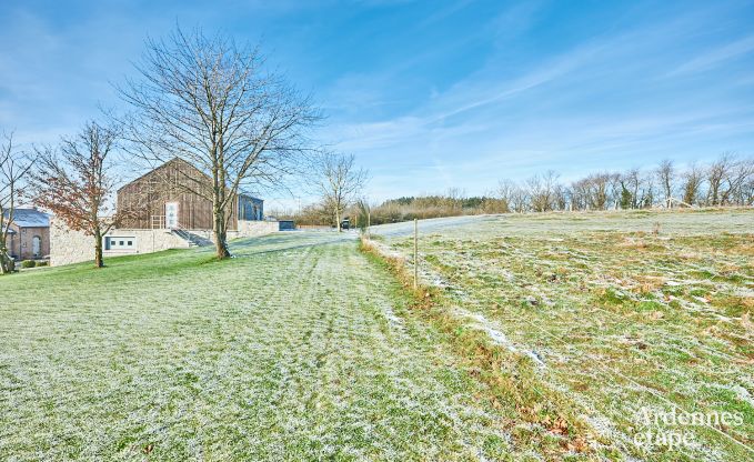 Maison de vacances cosy  Houyet : calme absolu pour 4 personnes avec vue sur l'Ardenne