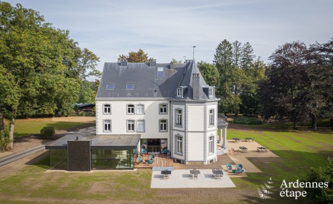 Château pour 24/30 personnes à Jalhay en Ardenne