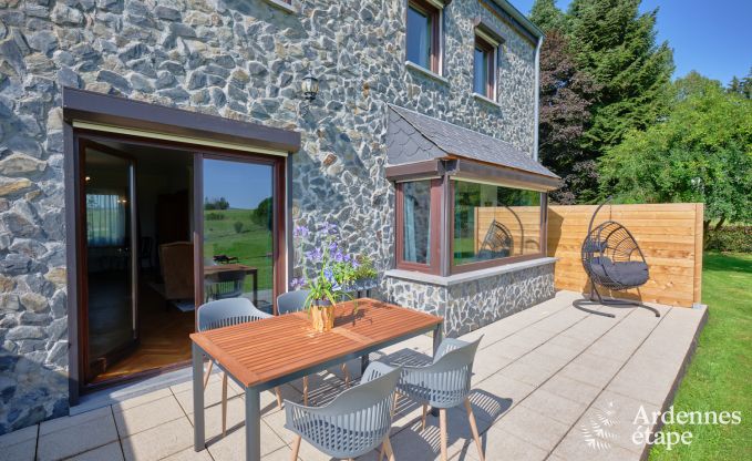 Maison de vacances moderne  La-Roche-en-Ardenne avec jardin et terrasse