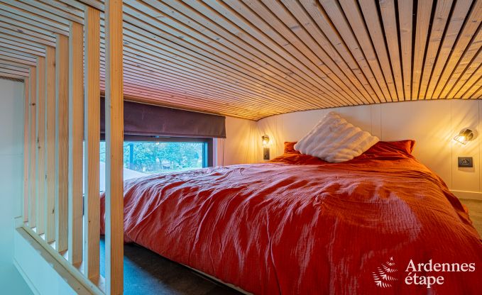 Charmante tiny house pour 4 personnes  Lglise avec kitchenette, poele  pellets et jardin priv