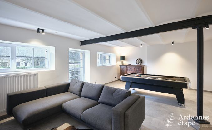 Ch�teau � Libin : s�jour �l�gant pour 40 personnes avec des �quipements �tendus