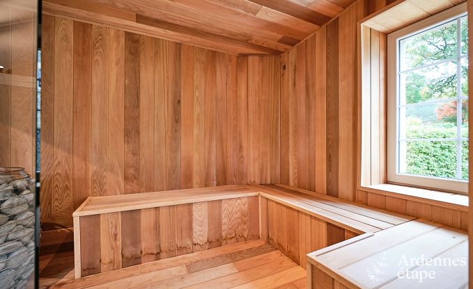 Ch�teau � Libin : s�jour �l�gant pour 40 personnes avec des �quipements �tendus