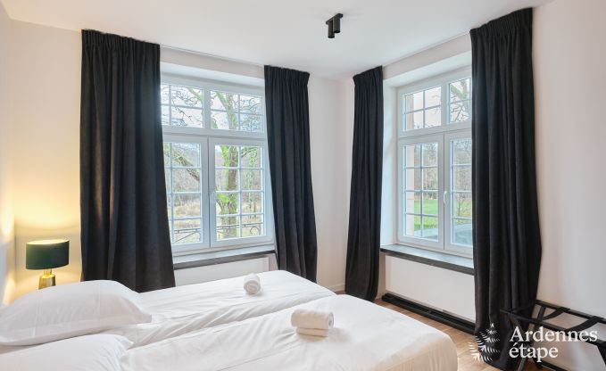 Ch�teau � Libin : s�jour �l�gant pour 40 personnes avec des �quipements �tendus