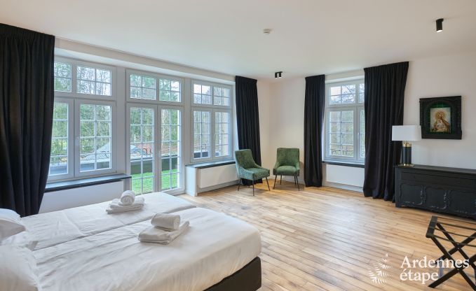 Ch�teau � Libin : s�jour �l�gant pour 40 personnes avec des �quipements �tendus