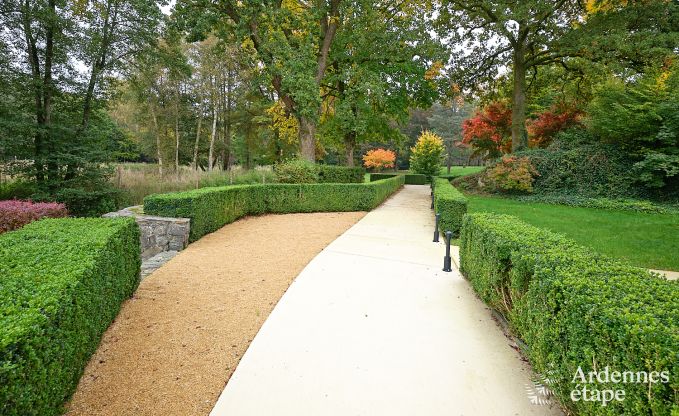 Ch�teau � Libin : s�jour �l�gant pour 40 personnes avec des �quipements �tendus