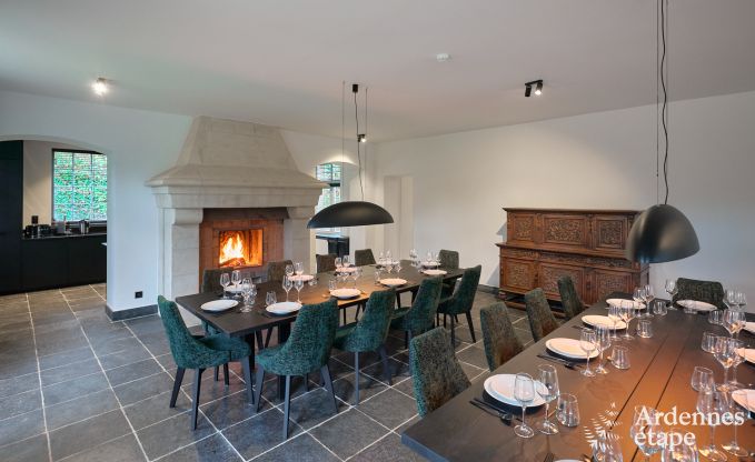 Ch�teau � Libin : s�jour �l�gant pour 40 personnes avec des �quipements �tendus