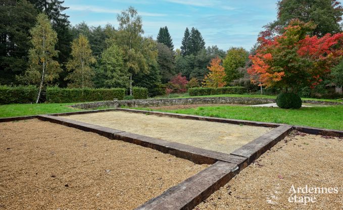 Ch�teau � Libin : s�jour �l�gant pour 40 personnes avec des �quipements �tendus