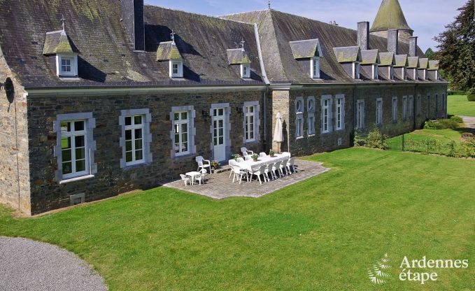 Maison de vacances  Libin pour 14 personnes en Ardenne