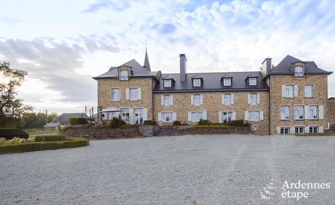 Château à Libramont-Chevigny pour 22 personnes en Ardenne