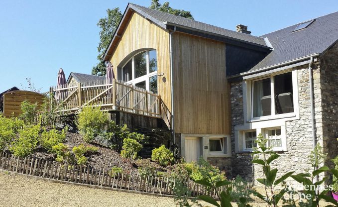 Confortable maison de vacances pour 10 personnes à louer à Libramont