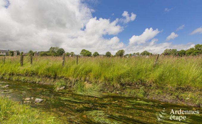 Maison de vacances pour 15 personnes � Libramont avec piscine int�rieure, sauna et jardin priv� au bord de l'eau