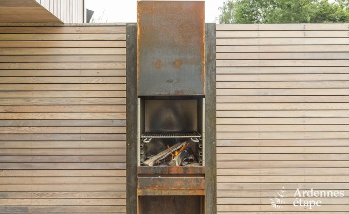 Maison de vacances pour 15 personnes � Libramont avec piscine int�rieure, sauna et jardin priv� au bord de l'eau