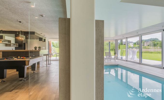 Maison de vacances pour 15 personnes � Libramont avec piscine int�rieure, sauna et jardin priv� au bord de l'eau