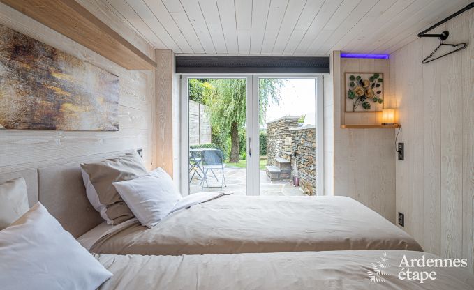 Sjour romantique  Lierneux en Ardenne : Charmante maison de vacances avec grand jacuzzi, sauna et piscine pour couple