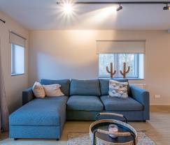 Séjournez dans une maison de vacances de charme à Limbourg en Ardenne : confort pour 6-8 personnes et activités variées à proximité