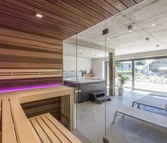 Maison de vacances à Léglise pour 15/18 personnes en Ardenne