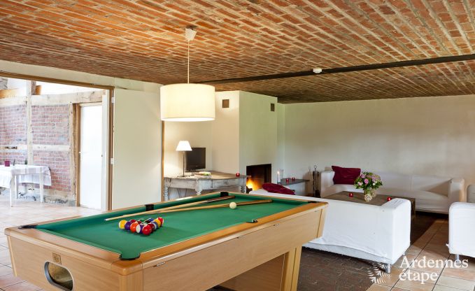 Maison de vacances avec piscine, sauna et un billard pour 20/25 personnes à Malmedy (Xhoffraix)