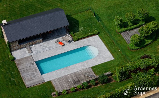 Maison de vacances à la ferme confortable avec piscine à Malmedy