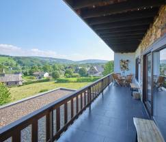 Maison de vacances à Malmedy avec piscine intérieure pour 13 personnes en Ardenne