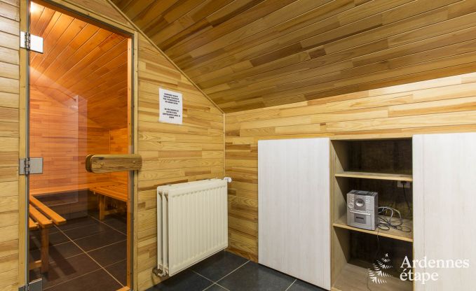 Gite pour vacances en groupe de 40 personnes avec sauna à Manhay