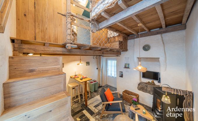 Maison de vacances originale et confortable pour 2 personnes � Manhay avec terrasse priv�e et po�le � pellets