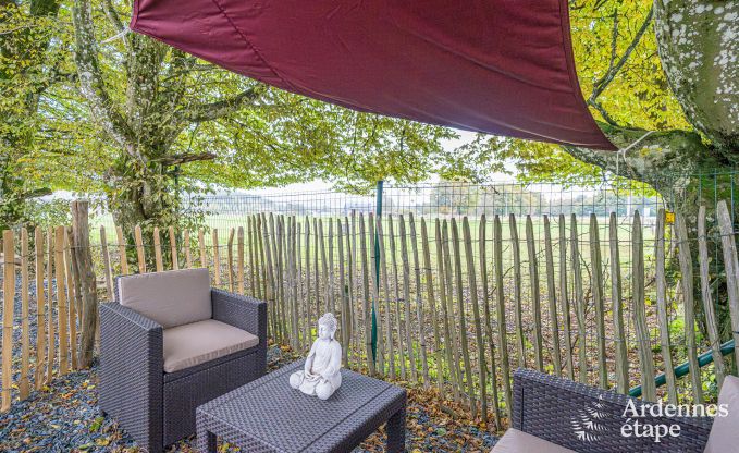 Maison de vacances originale et confortable pour 2 personnes � Manhay avec terrasse priv�e et po�le � pellets