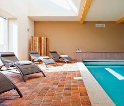 Villa de Luxe à Maredsous pour 16 personnes en Ardenne