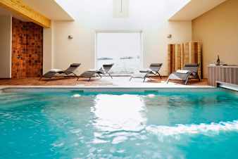 Villa de luxe avec piscine et wellness pour 16 pers. à Maredsous
