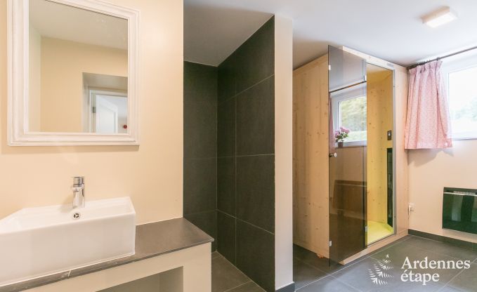 Maison de vacances � Maredsous pour 10 personnes en Ardenne