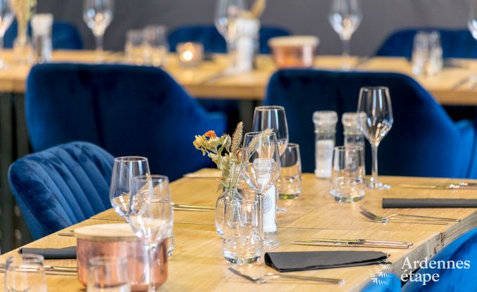 Ch�teau � Modave pour 46 personnes en Ardenne