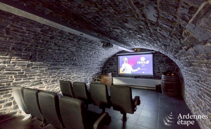 Ch�teau � Modave pour 46 personnes en Ardenne