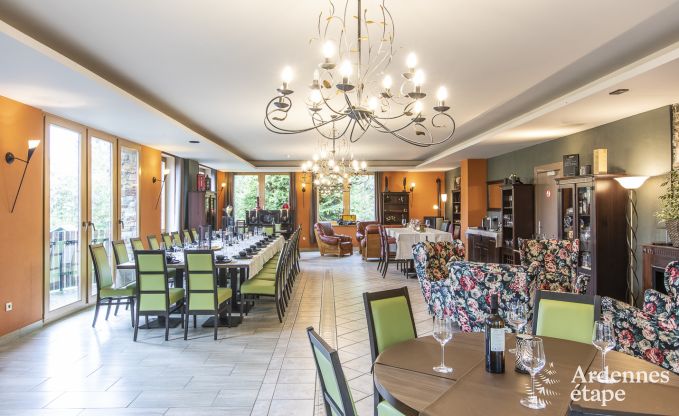 Escapade en pleine nature en Ardenne : Villa spacieuse  Houffalize (Nadrin) pour 18 personnes avec nombreux quipements et services, animaux bienvenus