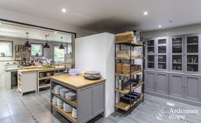 Escapade en pleine nature en Ardenne : Villa spacieuse  Houffalize (Nadrin) pour 18 personnes avec nombreux quipements et services, animaux bienvenus