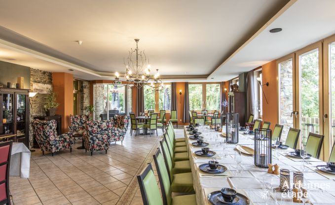Escapade en pleine nature en Ardenne : Villa spacieuse  Houffalize (Nadrin) pour 18 personnes avec nombreux quipements et services, animaux bienvenus