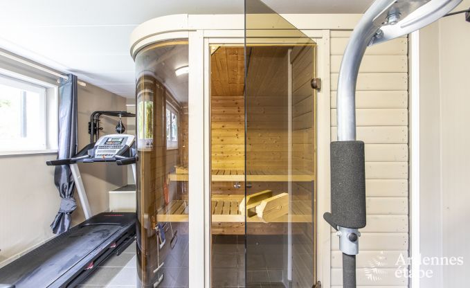 Escapade en pleine nature en Ardenne : Villa spacieuse  Houffalize (Nadrin) pour 18 personnes avec nombreux quipements et services, animaux bienvenus