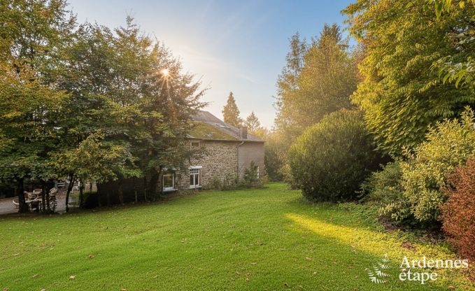Escapade en pleine nature en Ardenne : Villa spacieuse  Houffalize (Nadrin) pour 18 personnes avec nombreux quipements et services, animaux bienvenus