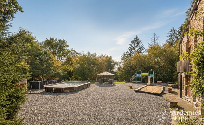 Escapade en pleine nature en Ardenne : Villa spacieuse  Houffalize (Nadrin) pour 18 personnes avec nombreux quipements et services, animaux bienvenus