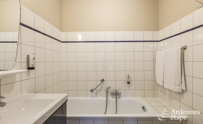 Escapade en pleine nature en Ardenne : Villa spacieuse  Houffalize (Nadrin) pour 18 personnes avec nombreux quipements et services, animaux bienvenus