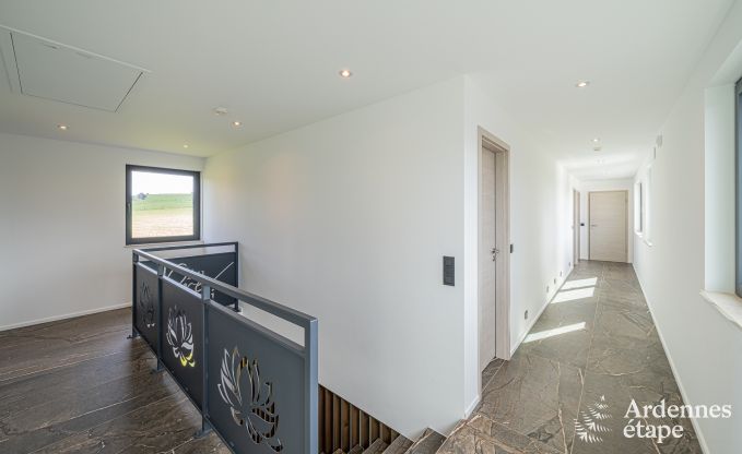 Villa de luxe avec piscine intrieure  Neufchteau pour 8 personnes, parfaite pour familles et couples