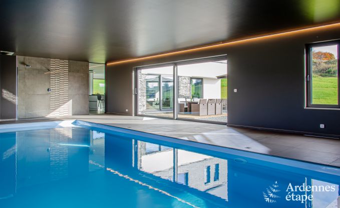 Villa de luxe avec piscine intrieure  Neufchteau pour 8 personnes, parfaite pour familles et couples