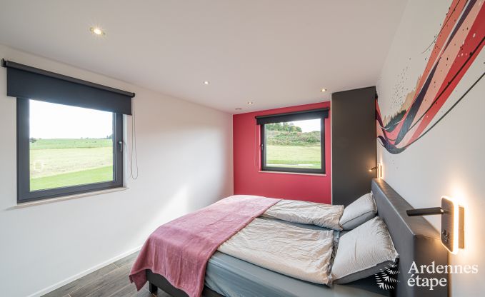 Villa de luxe avec piscine intrieure  Neufchteau pour 8 personnes, parfaite pour familles et couples