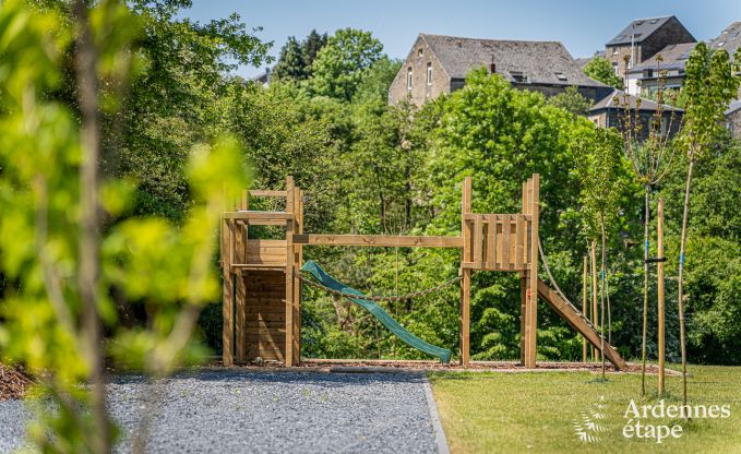 Maison de vacances � Neufch�teau pour 22/24 personnes en Ardenne