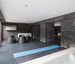 Villa de luxe à Neufchâteau pour 20 personnes avec grand espace bien-être