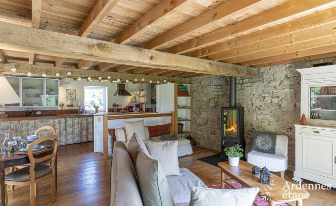 Maison de vacances avec tennis � Onhaye pour 2/3 personnes en Ardenne