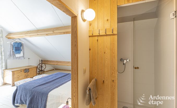 Maison de vacances avec tennis � Onhaye pour 2/3 personnes en Ardenne