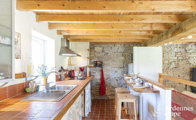 Maison de vacances avec tennis � Onhaye pour 2/3 personnes en Ardenne