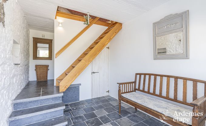 Maison de vacances avec tennis � Onhaye pour 2/3 personnes en Ardenne